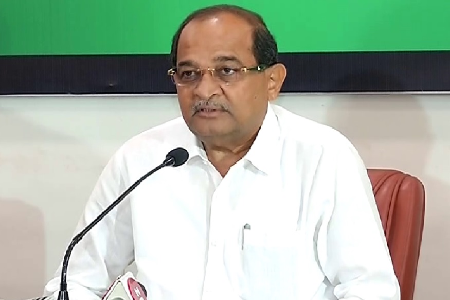 राधाकृष्ण विखेंनी 'हात' सोडला, आता कोणता झेंडा 'हाती'?