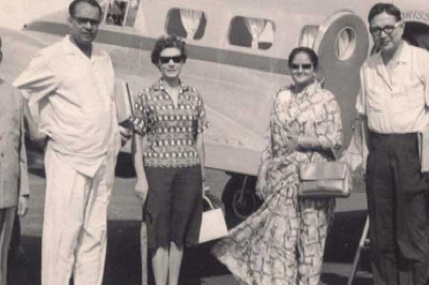 बीजू दांचं धाडस बघून पहिले पंतप्रधान पंडित नेहरू यांनी त्यांना इंडोनेशियाच्या स्वातंत्र्य लढ्यात मदतीसाठी पाठवलं होतं. त्यावेळी इंडोनेशिया डचांच्या तावडीतून मुक्ततेसाठी प्रयत्न करत होता. ते डकोटा विमान घेऊन तिथे गेले आणि त्यांनी इंडोनेशियन स्वातंत्र योद्ध्यांना मदत केली. बीजू दांचं धाडस बघून पहिले पंतप्रधान पंडित नेहरू यांनी त्यांना इंडोनेशियाच्या स्वातंत्र्य लढ्यात मदतीसाठी पाठवलं होतं. त्यावेळी इंडोनेशिया डचांच्या तावडीतून मुक्ततेसाठी प्रयत्न करत होता. ते डकोटा विमान घेऊन तिथे गेले आणि त्यांनी इंडोनेशियन स्वातंत्र योद्ध्यांना मदत केली.