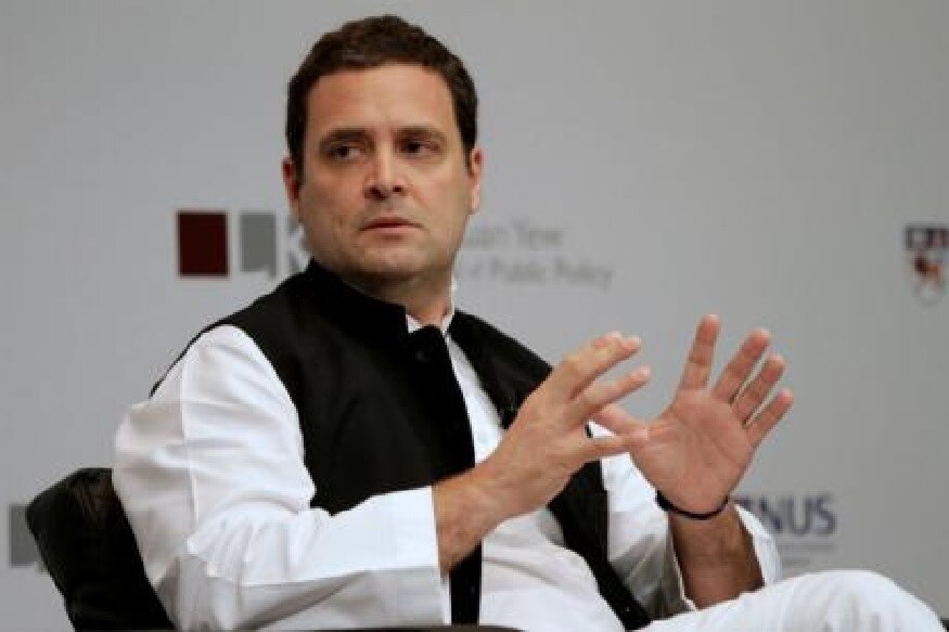 राष्ट्रीय सुरक्षा सल्लागार अजित डोवाल यांच्यावर टीका करताना राहुल गांधी यांनी मोठी चूक केली. 'पुलवामा हल्ल्यात देशाचे 40 जवान शहीद झाले. सीआरपीएफच्या बसवर हल्ला कोणी केला? जैश-ए-मोहम्मद,मसूद अझहरने. ज्याला भाजप सरकारने सोडलं. अजित डोवाल हे आपल्या देशाचे राष्ट्रीय सुरक्षा सल्लागार आहेत मग ते विमानात बसून मसुद अझरजींना सोडवण्यास कसे गेले होते?, असं म्हणत राहुल गांधींनी अझरचा आदरार्थी उल्लेख केला आणि स्वतःच ट्रोल झाले. राष्ट्रीय सुरक्षा सल्लागार अजित डोवाल यांच्यावर टीका करताना राहुल गांधी यांनी मोठी चूक केली. 'पुलवामा हल्ल्यात देशाचे 40 जवान शहीद झाले. सीआरपीएफच्या बसवर हल्ला कोणी केला? जैश-ए-मोहम्मद,मसूद अझहरने. ज्याला भाजप सरकारने सोडलं. अजित डोवाल हे आपल्या देशाचे राष्ट्रीय सुरक्षा सल्लागार आहेत मग ते विमानात बसून मसुद अझरजींना सोडवण्यास कसे गेले होते?, असं म्हणत राहुल गांधींनी अझरचा आदरार्थी उल्लेख केला आणि स्वतःच ट्रोल झाले.