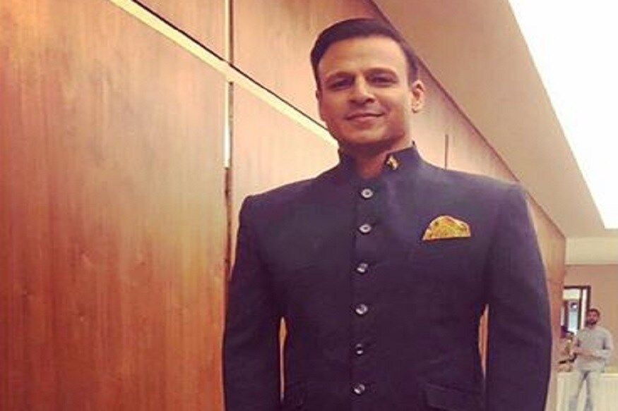 अभिनेता विवेक ओबेरॉयची मुख्य भूमिका असलेला हा सिनेमा लोकसभा निवडणुकीच्या अगोदर म्हणजेच येत्या 12 एप्रिलला प्रदर्शित केला जाणार आहे. अभिनेता विवेक ओबेरॉयची मुख्य भूमिका असलेला हा सिनेमा लोकसभा निवडणुकीच्या अगोदर म्हणजेच येत्या 12 एप्रिलला प्रदर्शित केला जाणार आहे.