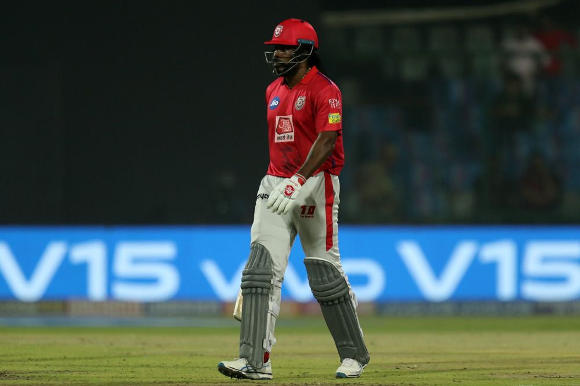 क्रिकेटमध्ये एक मोठी खेळी कारकिर्द घडवू शकते. खराब फॉर्ममध्ये असलेल्या खेळाडूंसाठी तर अशी एखादी खेळी नवसंजीवनी देणारी ठरते. क्रिकेटमध्ये एक मोठी खेळी कारकिर्द घडवू शकते. खराब फॉर्ममध्ये असलेल्या खेळाडूंसाठी तर अशी एखादी खेळी नवसंजीवनी देणारी ठरते.