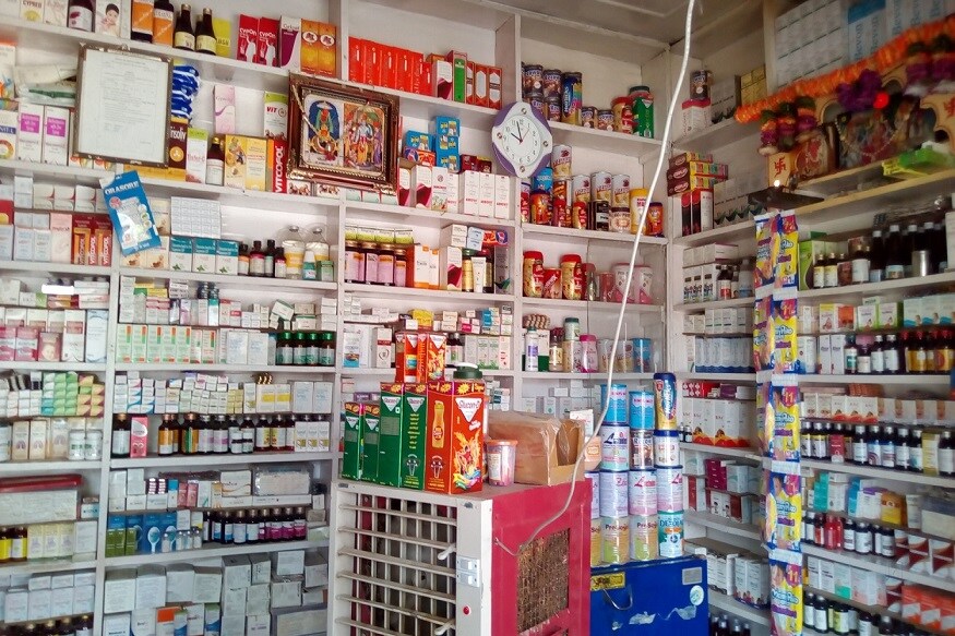 केमिस्ट असोसिएशनचे अध्यक्ष अनुप खन्ना यांनी मतदान करणाऱ्यांना औषधांच्या खरेदीवर 10 टक्के सूट दिली जाईल असं सांगितलं आहे. केमिस्ट असोसिएशनचे अध्यक्ष अनुप खन्ना यांनी मतदान करणाऱ्यांना औषधांच्या खरेदीवर 10 टक्के सूट दिली जाईल असं सांगितलं आहे.