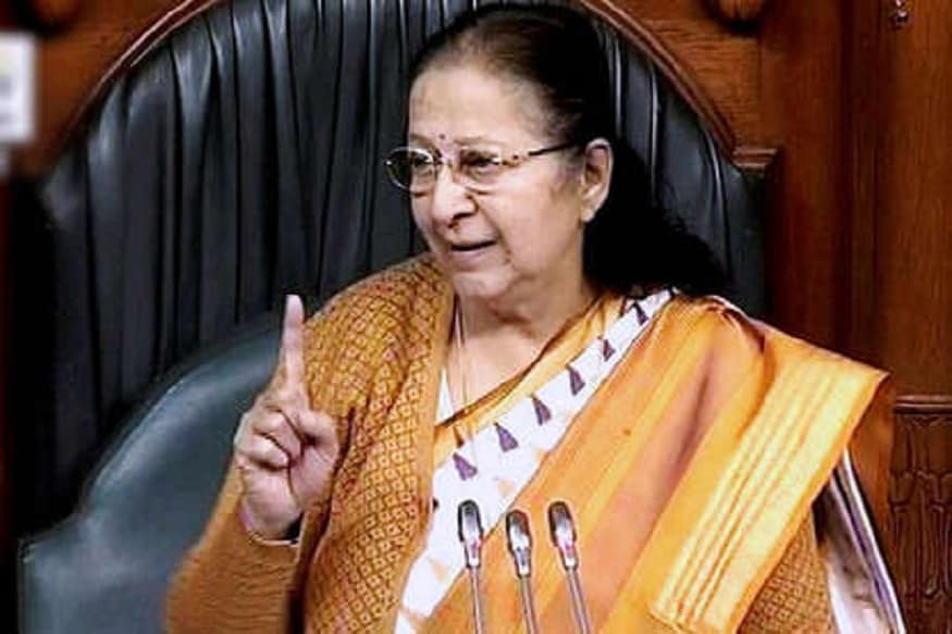 अहवालानुसार अनेक खासदारांच्या संपत्तीत चारशे टक्क्यांनी वाढ झाली आहे. सर्वात कमी वाढ लोकसभ खासदार आणि अध्यक्षा सुमित्रा महाजन यांच्या संपत्तीत वाढ झाली आहे. 2009 मध्ये त्यांची संपत्ती 1.07 कोटी होती. त्यांचे वार्षिक उत्पन्नही 6 लाख रुपये इतकं आहे. अहवालानुसार अनेक खासदारांच्या संपत्तीत चारशे टक्क्यांनी वाढ झाली आहे. सर्वात कमी वाढ लोकसभ खासदार आणि अध्यक्षा सुमित्रा महाजन यांच्या संपत्तीत वाढ झाली आहे. 2009 मध्ये त्यांची संपत्ती 1.07 कोटी होती. त्यांचे वार्षिक उत्पन्नही 6 लाख रुपये इतकं आहे.
