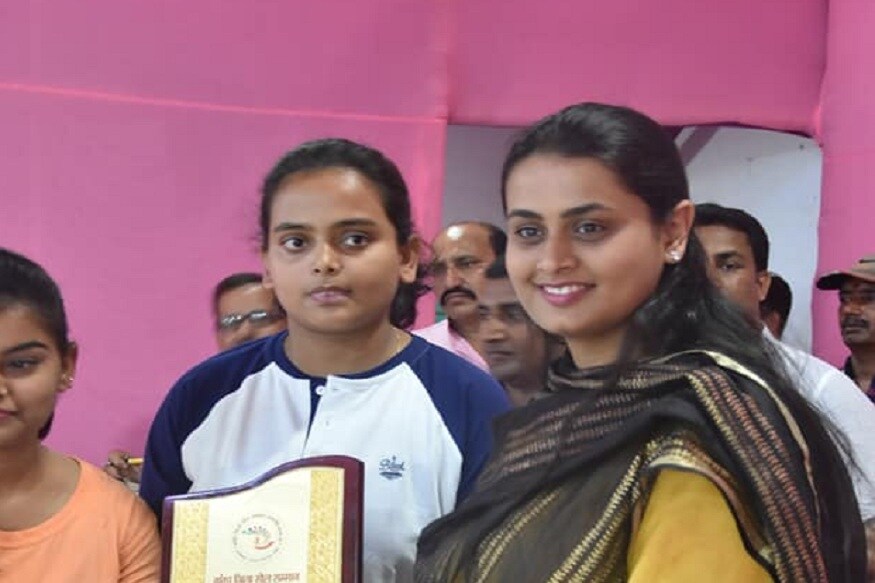 दिग्विजय सिंह यांचे भाजपमध्ये राजकीय वजन होते. त्यांनी अटल बिहारी वाजपेयी यांच्या सरकारमध्ये परराष्ट्र मंत्री आणि रेल्वे मंत्री म्हणूनही काम केलं होतं. दिग्विजय सिंह यांचे भाजपमध्ये राजकीय वजन होते. त्यांनी अटल बिहारी वाजपेयी यांच्या सरकारमध्ये परराष्ट्र मंत्री आणि रेल्वे मंत्री म्हणूनही काम केलं होतं.