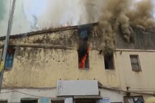 VIDEO: चिंचवड गावात घराला भीषण आग; आजूबाजूच्या घरांनाही मोठी झळ