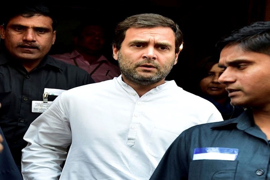 काँग्रेस नेता राहुल गांधी यांनी मोदी सरकारवर पुन्हा निशाणा साधला आहे. त्यांनी ट्विट करुन कोरोनाच्या काळात मोदी सरकारच्या अपयशाबद्दल वक्तव्य केलं आहे. काँग्रेस नेता राहुल गांधी यांनी मोदी सरकारवर पुन्हा निशाणा साधला आहे. त्यांनी ट्विट करुन कोरोनाच्या काळात मोदी सरकारच्या अपयशाबद्दल वक्तव्य केलं आहे.