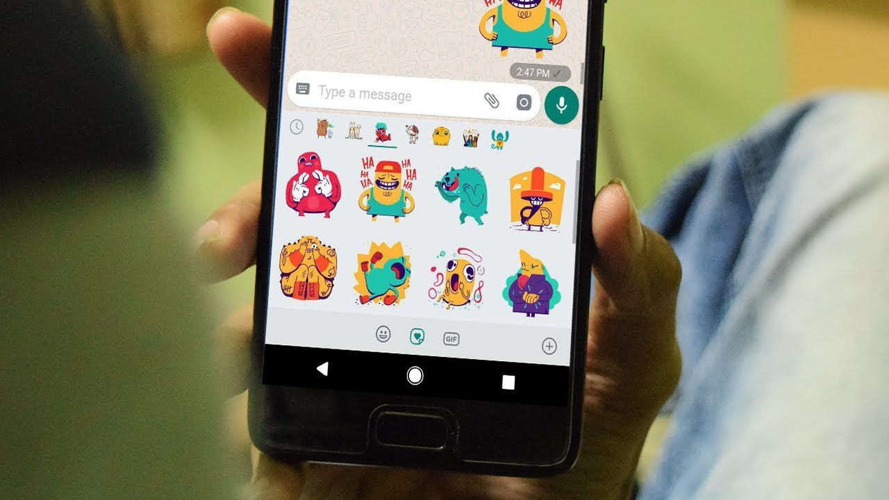 याशिवाय WhatsApp मधलं Sticker हे फिचरसुद्धा अपडेट केलं जात असल्याचं सांगण्यात आलं आहे. यासंदर्भात WABetaInfo ने केलेल्या ट्वीटनुसार WhatsApp लवकरच Animated Stickers लाँच करणार असल्याचं म्हटलं आहे. हा बदल iOS, अँड्रॉईड आणि वेब या तिन्ही प्लॅटफार्मवर उपलब्ध राहणार आहे. मात्र, सद्याच्या घडीला याची चाचणी घेतली जात असल्याचं सांगण्यात आलं आहे. याशिवाय WhatsApp मधलं Sticker हे फिचरसुद्धा अपडेट केलं जात असल्याचं सांगण्यात आलं आहे. यासंदर्भात WABetaInfo ने केलेल्या ट्वीटनुसार WhatsApp लवकरच Animated Stickers लाँच करणार असल्याचं म्हटलं आहे. हा बदल iOS, अँड्रॉईड आणि वेब या तिन्ही प्लॅटफार्मवर उपलब्ध राहणार आहे. मात्र, सद्याच्या घडीला याची चाचणी घेतली जात असल्याचं सांगण्यात आलं आहे.