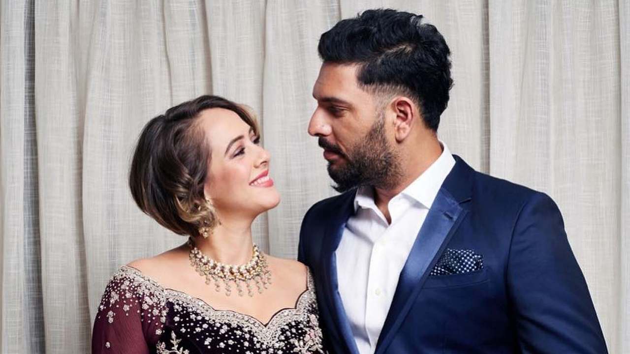 हेजल म्हणाली की, ऑपरेशनमुळे व्यायाम करणं बंद झालं होतं. त्यामुळे तिचं वजनही वाढलं होतं. ‘मी माझ्या सासूबाईंचे आभार मानते, त्यांच्या आशीर्वादामुळे मी आता पूर्ण ठीक आहे.’ हेजल म्हणाली की, ऑपरेशनमुळे व्यायाम करणं बंद झालं होतं. त्यामुळे तिचं वजनही वाढलं होतं. ‘मी माझ्या सासूबाईंचे आभार मानते, त्यांच्या आशीर्वादामुळे मी आता पूर्ण ठीक आहे.’