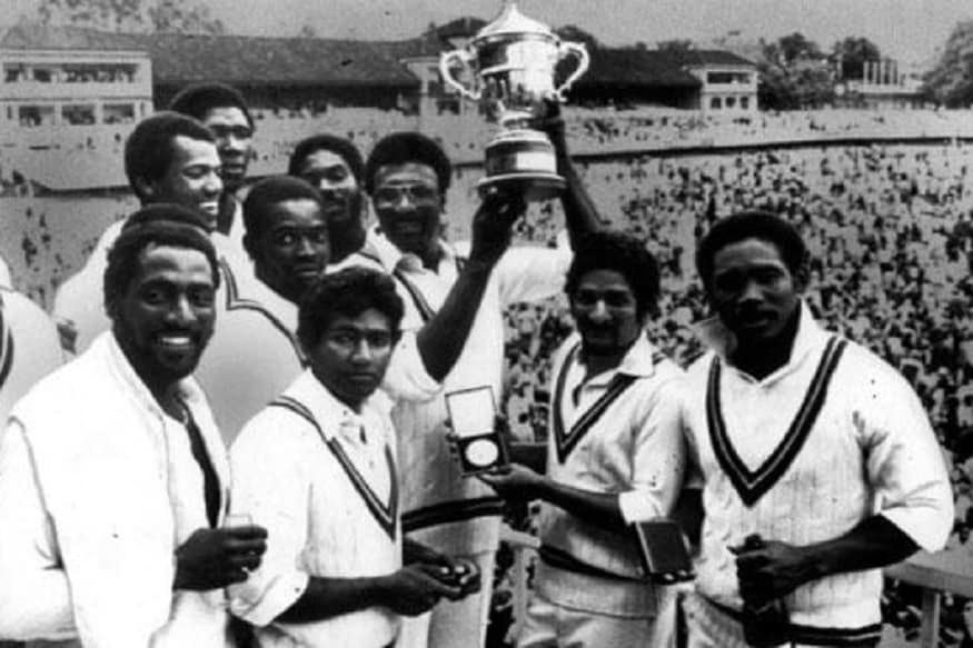 1975 ला खेळण्यात आलेल्या पहिल्या वर्ल्ड कपचं विजेतेपद पटकावून वेस्ट इंडिजने क्रिकेटच्या इतिहासात आपलं नाव सुवर्णाक्षरांत कोरलं. त्याआधी 1970 च्या दशकात क्रिकेटमध्ये दोनच देशांचं वर्चस्व होतं. ते दोन देश म्हणजे ऑस्ट्रेलिया आणि इंग्लंड. 1975 ला खेळण्यात आलेल्या पहिल्या वर्ल्ड कपचं विजेतेपद पटकावून वेस्ट इंडिजने क्रिकेटच्या इतिहासात आपलं नाव सुवर्णाक्षरांत कोरलं. त्याआधी 1970 च्या दशकात क्रिकेटमध्ये दोनच देशांचं वर्चस्व होतं. ते दोन देश म्हणजे ऑस्ट्रेलिया आणि इंग्लंड.