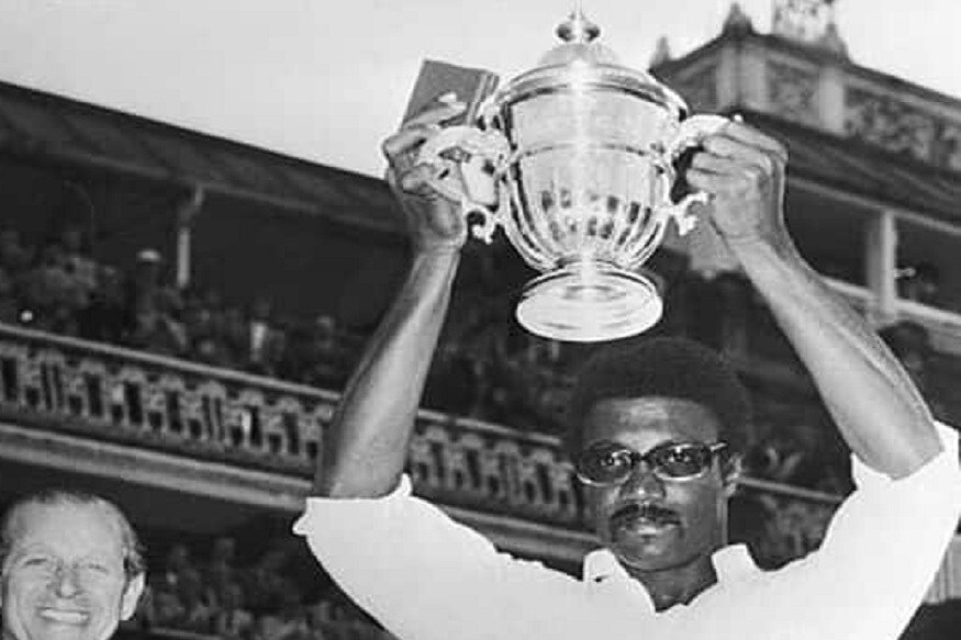 वेस्ट इंडीज म्हणजे समुद्राच्या किनाऱ्यावर खेळणारा देश एवढीच ओळख होती. ते जिथंही जायचे तिथं त्यांना मनोरंजन करायला कॅलिप्सो क्रिकेटर्स आले असं म्हटलं जायचं. वेस्ट इंडिजच्या संगीताला कॅलिप्सो असं म्हणतात. त्यांना संघ असं न म्हणता 11 मुलं असंच म्हटले जायचेय वेस्ट इंडीज म्हणजे समुद्राच्या किनाऱ्यावर खेळणारा देश एवढीच ओळख होती. ते जिथंही जायचे तिथं त्यांना मनोरंजन करायला कॅलिप्सो क्रिकेटर्स आले असं म्हटलं जायचं. वेस्ट इंडिजच्या संगीताला कॅलिप्सो असं म्हणतात. त्यांना संघ असं न म्हणता 11 मुलं असंच म्हटले जायचेय