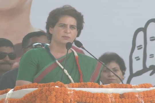 VIDEO: प्रियंका गांधींकडून पंतप्रधान मोदींना दुर्योधनाची उपमा