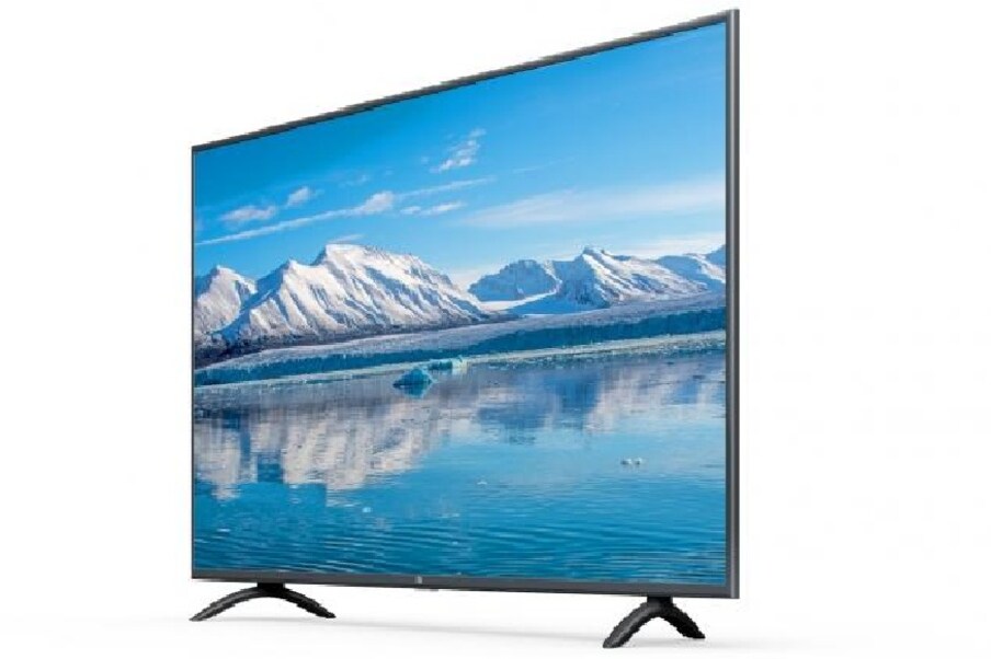 याशिवाय कनेक्टिव्हिटीसाठी USB 2.0 पोर्ट, 3 HDMI पोर्ट, 1 AV पोर्ट आणि 1 S/PDIF पोर्ट, TV ब्लूटूथ 4.2 आणि Wifi अशी फिचर्स देण्यात आली आहेत.