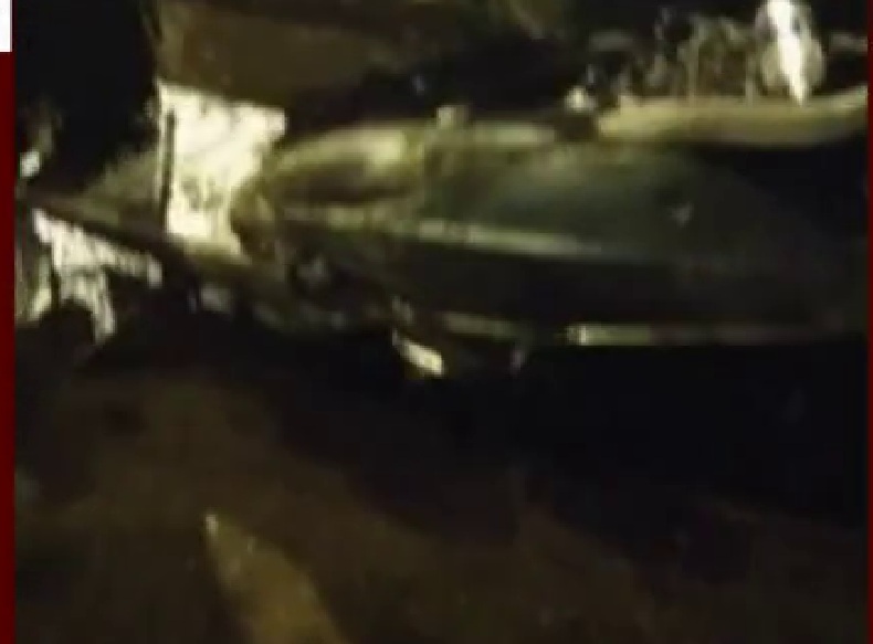 VIDEO: दादरमध्ये जळीतकांड! पार्किंगमधील 5 दुचाकी जाळल्या