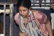 पोलिसांनी मध्यरात्री नाइटीमध्ये केली अटक, मोहम्मद शमीच्या पत्नीचा गंभीर आरोप