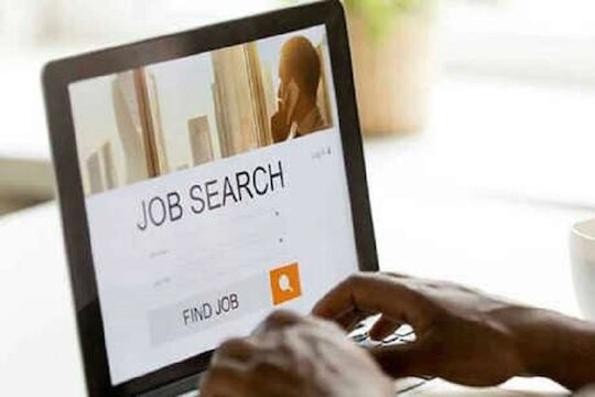 पुणे जिल्हा परिषदेत नोकरीची संधी, 'या' पदांसाठी 33 जागांवर भरती