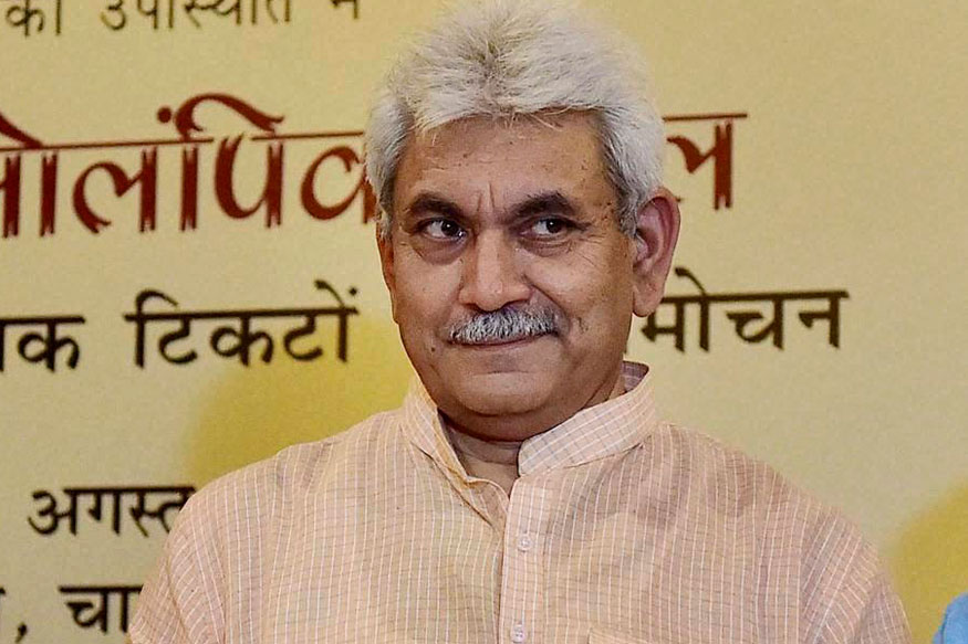 मनोज सिन्हा यांच्याकडे आधी दळणवळण आणि रेल्वेराज्यमंत्रिपद होतं. आता त्यांचं नाव मंत्रिपदाच्या यादीत नाही. मनोज सिन्हा यांच्याकडे आधी दळणवळण आणि रेल्वेराज्यमंत्रिपद होतं. आता त्यांचं नाव मंत्रिपदाच्या यादीत नाही.