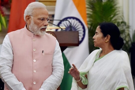 ममता बॅनर्जींची मोदींविरुद्ध मोठी खेळी; मुख्य सचिवांना राज्यातच ठेवण्यासाठी चाल