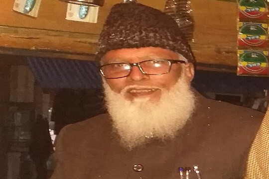 जम्मू काश्मीरमध्ये भाजप नेत्याची हत्या, दहशतवाद्यांनी जवळून मारल्या 5 गोळ्या