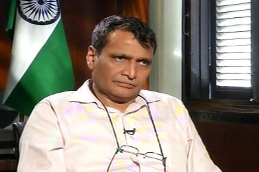 माजी केंद्रीय मंत्री सुरेश प्रभूंना यावेळी मंत्रिमंडळात स्थान नाही. आधीच्या सरकारमध्ये त्यांच्याकडे रेल्वे, वाणिज्य आणि नागरी उड्डाण अशी खाती होती. आता मात्र त्यांच्याकडे कोणतीही जबाबदारी देण्यात येणार नाही, अशी माहिती आहे. माजी केंद्रीय मंत्री सुरेश प्रभूंना यावेळी मंत्रिमंडळात स्थान नाही. आधीच्या सरकारमध्ये त्यांच्याकडे रेल्वे, वाणिज्य आणि नागरी उड्डाण अशी खाती होती. आता मात्र त्यांच्याकडे कोणतीही जबाबदारी देण्यात येणार नाही, अशी माहिती आहे.