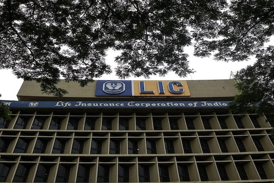 LIC ADO Admit Card 2019: अ‍ॅडमिट कार्ड आज मिळणार,'असं' करा डाउनलोड