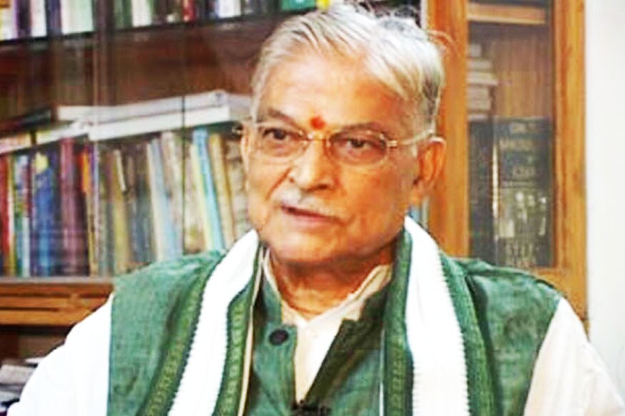 2009मध्ये मुरली मनोहर जोशी यांनी वाराणसीमधून विजय मिळवला होता. पण, 2014मध्ये त्यांना कानपूरमधून निवडणूक लढण्यास सांगत वाराणसीमधून नरेंद्र मोदी यांनी निवडणूक लढवली. पण, यंदा मात्र त्यांना उमेदवारी देण्यात आली नाही. 1996, 1998, 1999मध्ये त्यांनी इलाहाबादमधून निवडणूक लढवली आणि ते विजयी झाले. 2009मध्ये मुरली मनोहर जोशी यांनी वाराणसीमधून विजय मिळवला होता. पण, 2014मध्ये त्यांना कानपूरमधून निवडणूक लढण्यास सांगत वाराणसीमधून नरेंद्र मोदी यांनी निवडणूक लढवली. पण, यंदा मात्र त्यांना उमेदवारी देण्यात आली नाही. 1996, 1998, 1999मध्ये त्यांनी इलाहाबादमधून निवडणूक लढवली आणि ते विजयी झाले.