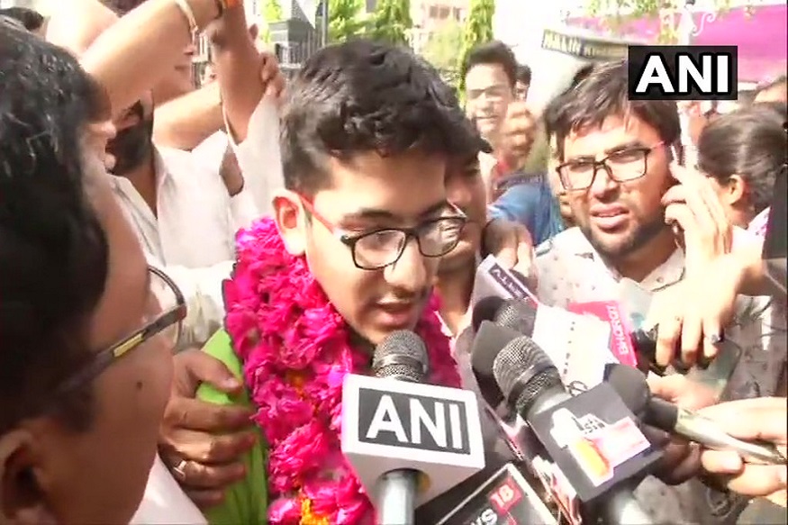 नलीन खंडेलवाल