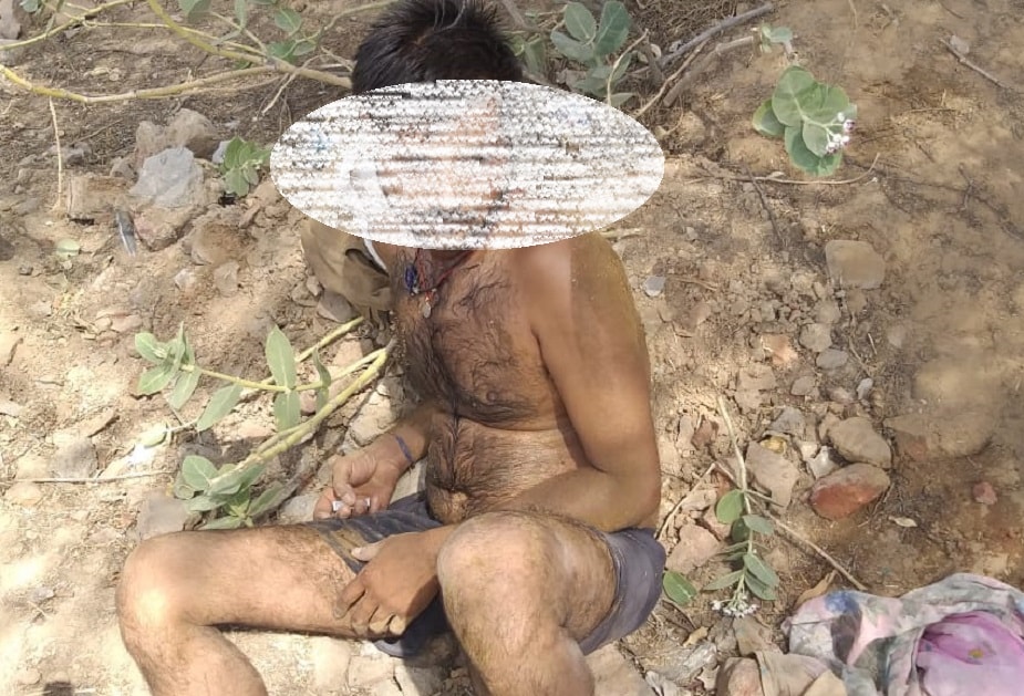 घटनास्थळी पोलीस दाखल झाल्यानंतर आरोपींना रूग्णालयात दाखल करण्यात आलं. चारही आरोपींविरोधात गो संरक्षण कायद्यांतर्गत FIR दाखल करण्यात आली. या प्रकरणाची पोलीस आता चौकशी करत आहेत. घटनास्थळी पोलीस दाखल झाल्यानंतर आरोपींना रूग्णालयात दाखल करण्यात आलं. चारही आरोपींविरोधात गो संरक्षण कायद्यांतर्गत FIR दाखल करण्यात आली. या प्रकरणाची पोलीस आता चौकशी करत आहेत.