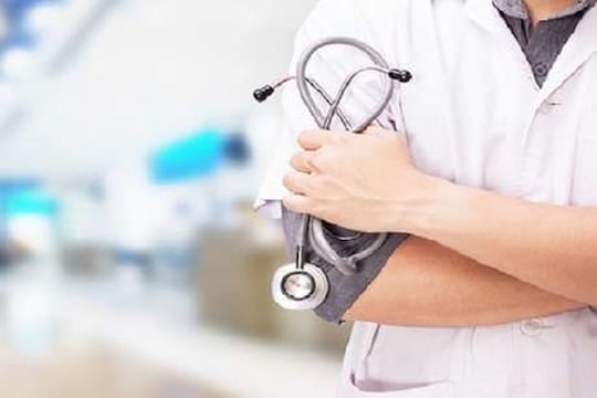 आरोग्यसेवेत 'हे' राज्य नंबर 1, महाराष्ट्राचं स्थान कितवं?