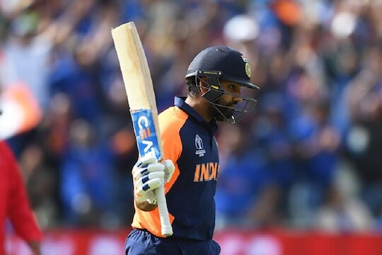World Cup: रोहितनं शतक झळकावलं, पण हिटमॅन दिसलाच नाही! Rohit Sharma | England vs India | World Cup