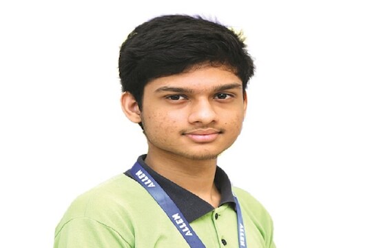 JEE Advanced result 2019 : मुंबईचा कार्तिकेय गुप्ता देशात पहिला, असा पाहा रिझल्ट