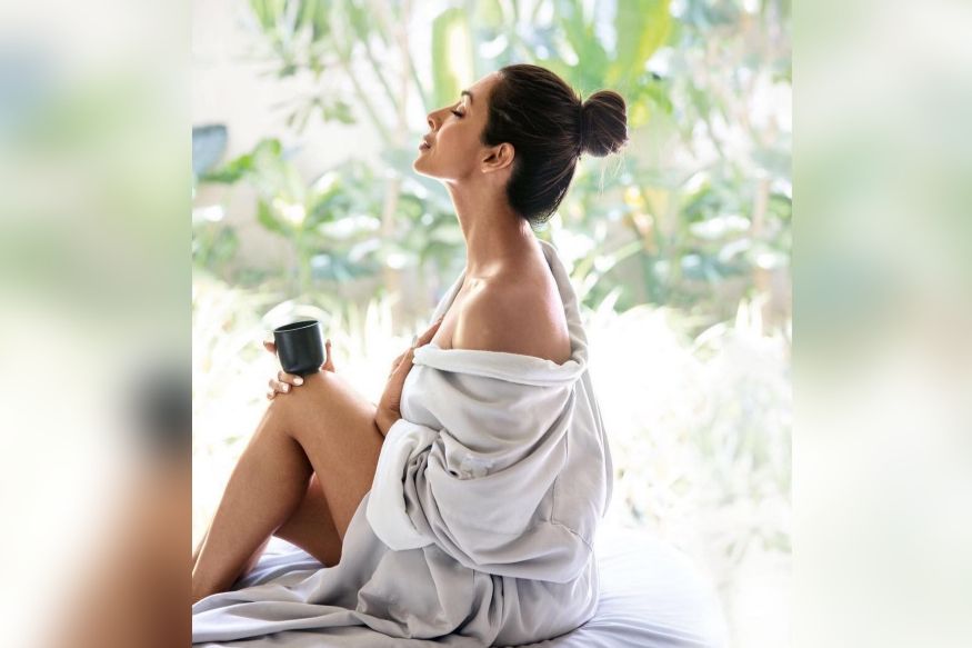 वयाच्या 45 व्या वर्षीही मलायका अरोरा दिसते HOT आणि FIT, काय आहे गुपित
