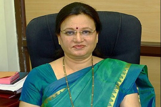 'बांधकाम व्यवसायिकाच्या हलगर्जीपणामुळे दुर्दैवी घटना, दोषींवर कडक कारवाई करणार'