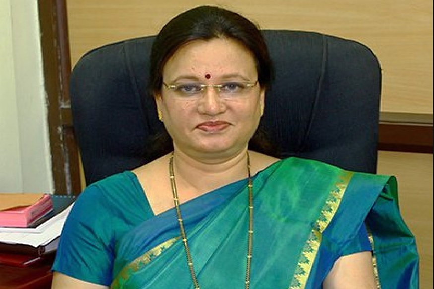 'बांधकाम व्यवसायिकाच्या हलगर्जीपणामुळे दुर्दैवी घटना, दोषींवर कडक कारवाई करणार'