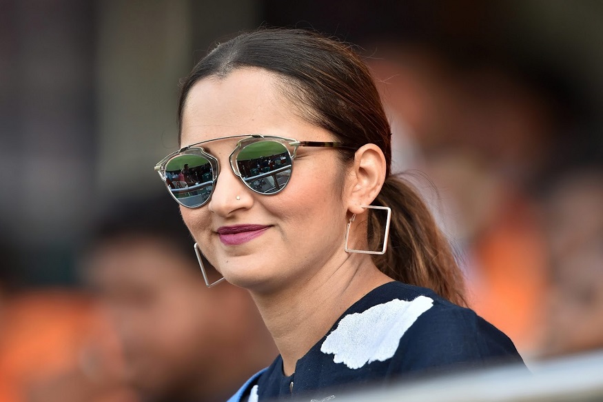 प्रेग्नंसीनंतर सानिया मिर्झानं 5 महिन्यात असं कमी केलं 22 किलो वजन, पाहा व्हिडिओ