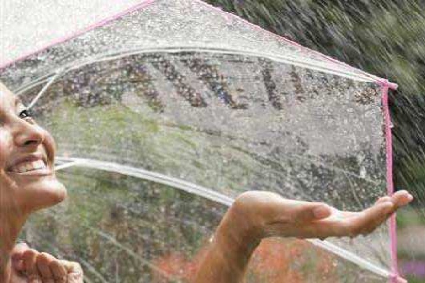 पावसाळ्यात त्वचारोग होऊ नये म्हणून 'अशी' घ्या काळजी