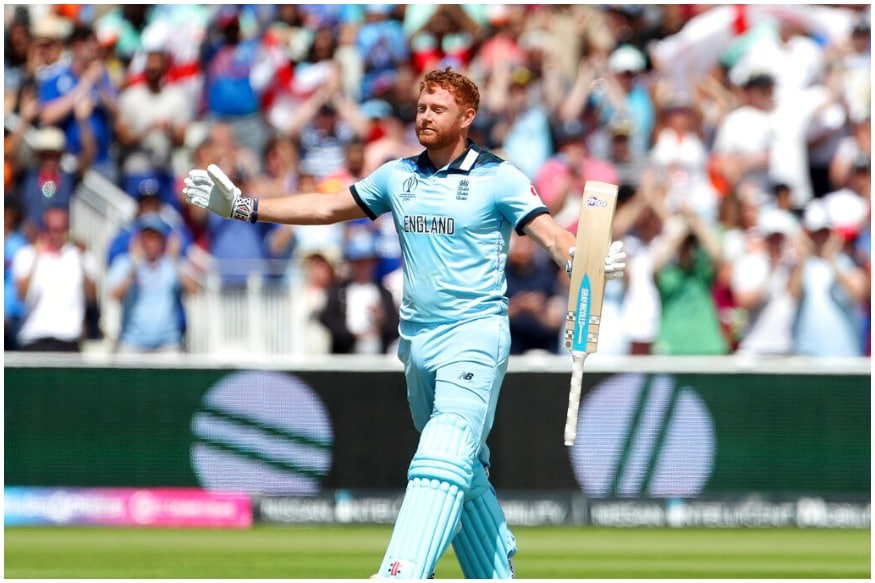 ICC Cricket World Cup मध्ये इंग्लंडचा सलामीवीर फलंदाज जॉनी बेअरस्टोनं इतिहास रचला आहे. जॉनी बेअरस्टोनं न्यूझीलंडविरुद्ध शतक केलं. त्याने 99 चेंडूत 106 धावांची खेळी केली. ICC Cricket World Cup मध्ये इंग्लंडचा सलामीवीर फलंदाज जॉनी बेअरस्टोनं इतिहास रचला आहे. जॉनी बेअरस्टोनं न्यूझीलंडविरुद्ध शतक केलं. त्याने 99 चेंडूत 106 धावांची खेळी केली.