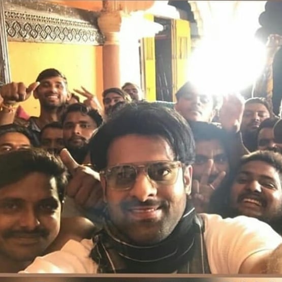 सिनेमॅटोग्राफीनुसार सिनेमाची काही दृश्य पाहिल्यानंतर असं नक्कीच म्हणता येईल की हा सिनेमा इतिहास रचेल. फक्त एका सीक्वेन्ससाठी निर्माते एवढा खर्च करणं ही दुर्मिळ गोष्ट आहे. सिनेमॅटोग्राफीनुसार सिनेमाची काही दृश्य पाहिल्यानंतर असं नक्कीच म्हणता येईल की हा सिनेमा इतिहास रचेल. फक्त एका सीक्वेन्ससाठी निर्माते एवढा खर्च करणं ही दुर्मिळ गोष्ट आहे.