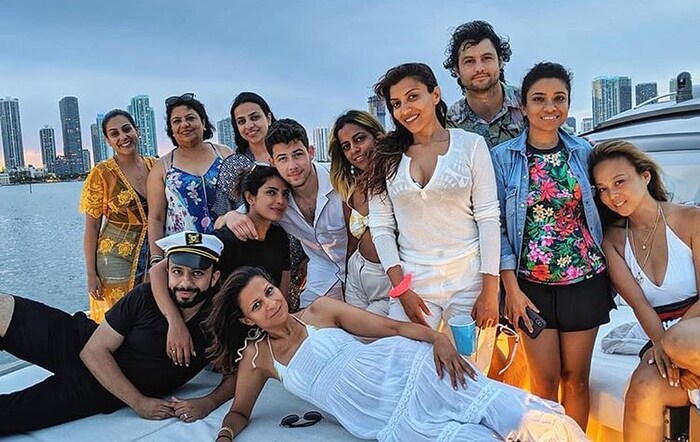 प्रियांकानं मायामीमध्ये वाढदिवसाचं ग्रँड सेलिब्रेशन केलं. पण वाढदिवसाच्या पार्टीनंतर व्हायरल झालेल्या फोटोंमुळे सोशल मीडियावर चर्चेचा विषय ठरली आहे.