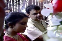 VIDEO: मुख्यमंत्र्यांनी सपत्नीक केली विठ्ठल-रुक्मिणीची शासकीय पूजा VIDEO: मुख्यमंत्र्यांनी सपत्नीक केली विठ्ठल-रुक्मिणीची शासकीय पूजा