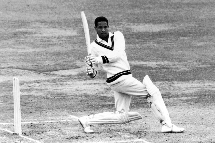 1973मध्ये लॉर्ड्सवर इंग्लंडविरोधात सुरु असलेल्या कसोटी सामन्यात पहिल्याच दिवशी 31 धावांवर नाबाद असलेल्या गॅरी यांनी रात्रभर पार्टी केली. एवढचं नाही तर सामना सुरु होण्याआधी सुध्दा ते ड्रेसिंग रूममध्ये दारू पीत होते. फलंदाजी करत असताना ब्रेक घेत त्यांनी 1-2 पेग लगावले होते, या सामन्यात त्यांनी 150 धावांची आश्चर्यकारक खेळी केली. 1973मध्ये लॉर्ड्सवर इंग्लंडविरोधात सुरु असलेल्या कसोटी सामन्यात पहिल्याच दिवशी 31 धावांवर नाबाद असलेल्या गॅरी यांनी रात्रभर पार्टी केली. एवढचं नाही तर सामना सुरु होण्याआधी सुध्दा ते ड्रेसिंग रूममध्ये दारू पीत होते. फलंदाजी करत असताना ब्रेक घेत त्यांनी 1-2 पेग लगावले होते, या सामन्यात त्यांनी 150 धावांची आश्चर्यकारक खेळी केली.
