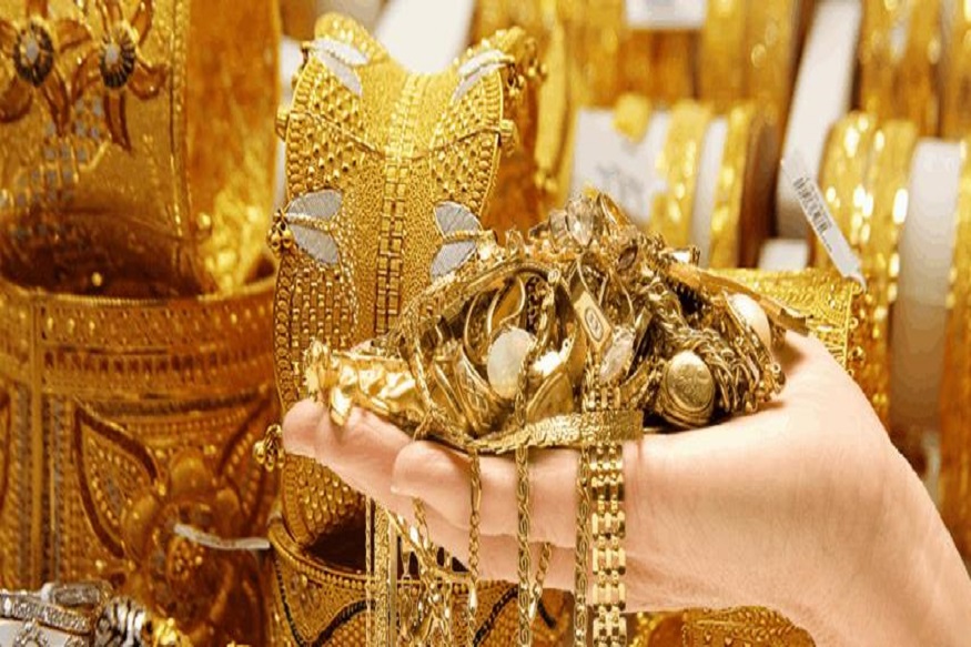 खूशखबर! सोन्या-चांदीच्या किमतीत कमालीची घसरण, 'हे' आहेत सोमवारचे दर