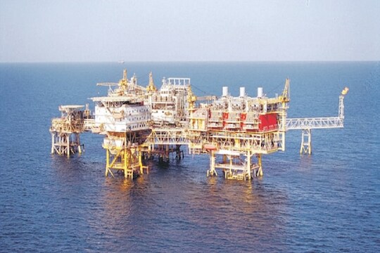ONGC च्या नाॅन एक्झिक्युटिव्ह पदांसाठी असं डाऊनलोड करा अ‍ॅडमिट कार्ड