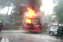 मुंबईत बेस्ट बसला लागली आग, दुर्घटनेचा पहिला VIDEO