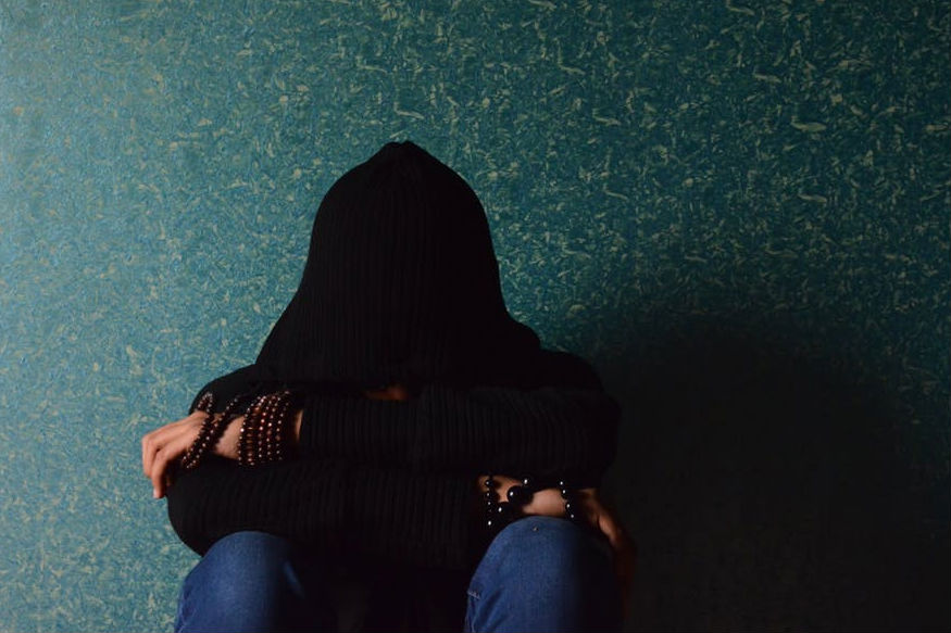 कोरोनापासून वाचण्यासाठी लॉकडाऊन; घरात बसल्या बसल्या या आजाराने घातला विळखा