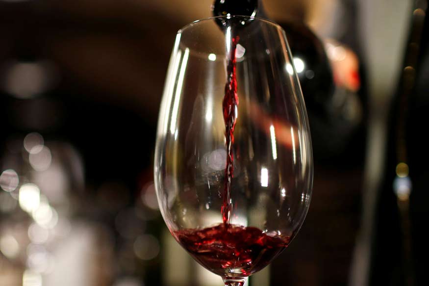 रेड वाईन घेतल्याने हा आजार होतो दूर, अमेरिकेतल्या संशोधकांचा दावा