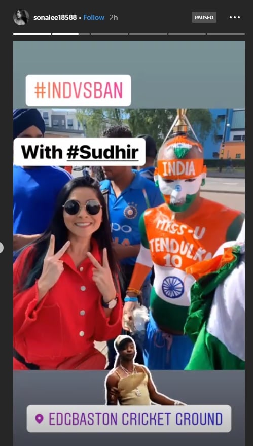 रोहित जेव्हा मैदानात उतरतो तेव्हा चाहत्यांना देखील त्याच्याकडून मोठ्या खेळीचा अपेक्षा असते. खास त्याचा सामना पाहण्यासाठी देशभरातून लोक बर्मिंगहमला जातात. रोहितच्या चाहत्यांमध्ये एक नाव येतं ते मराठी स्टार अभिनेत्री सोनाली कुलकर्णीचं. रोहित जेव्हा मैदानात उतरतो तेव्हा चाहत्यांना देखील त्याच्याकडून मोठ्या खेळीचा अपेक्षा असते. खास त्याचा सामना पाहण्यासाठी देशभरातून लोक बर्मिंगहमला जातात. रोहितच्या चाहत्यांमध्ये एक नाव येतं ते मराठी स्टार अभिनेत्री सोनाली कुलकर्णीचं.