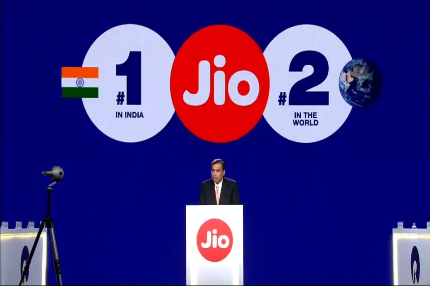 मुकेश अंबानींची मोठी घोषणा, HD टीव्ही मिळणार मोफत