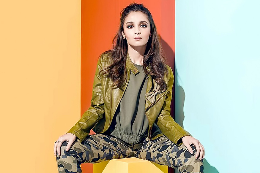 फ्रेंड्ससोबत आलिया करत होती TikTok Video, पण झाली ‘गलती से बिग मिस्टेक’