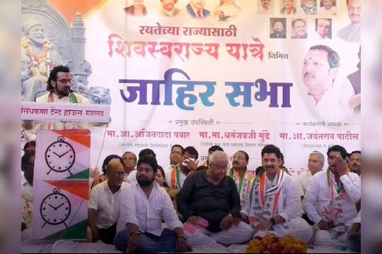 जनतेची भीती मुख्यमंत्र्यांना.. आम्हाला नाही, धनंजय मुंडेंनी पोलिसांना सुनावलं