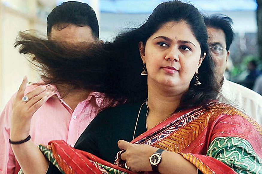 'या' कारणांमुळे अस्वस्थ आहेत पंकजा मुंडे